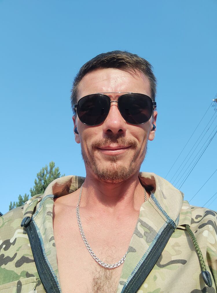  ,   Victor, 35 ,   ,   , 