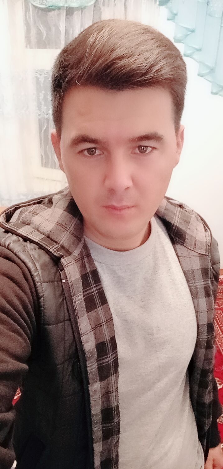  49262379   , 28 ,    