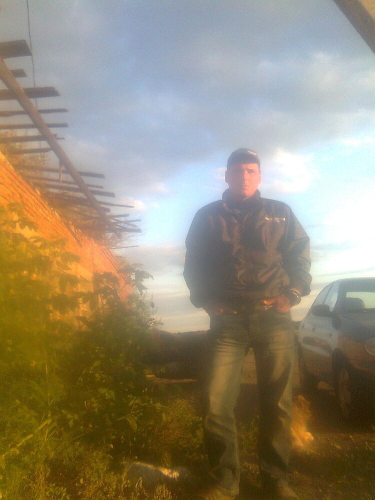  9859749  , 42 ,    