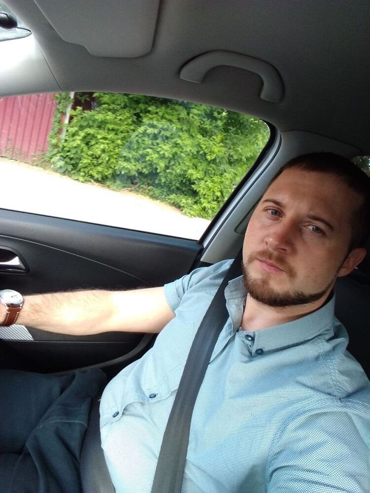  ,   Alex, 35 ,   ,   , c 
