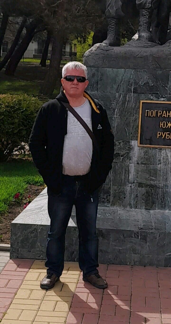  37427379  , 61 ,    