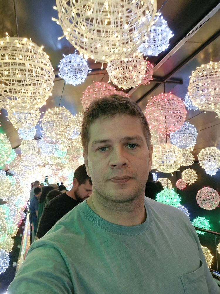  52596099  Julio, 34 ,    