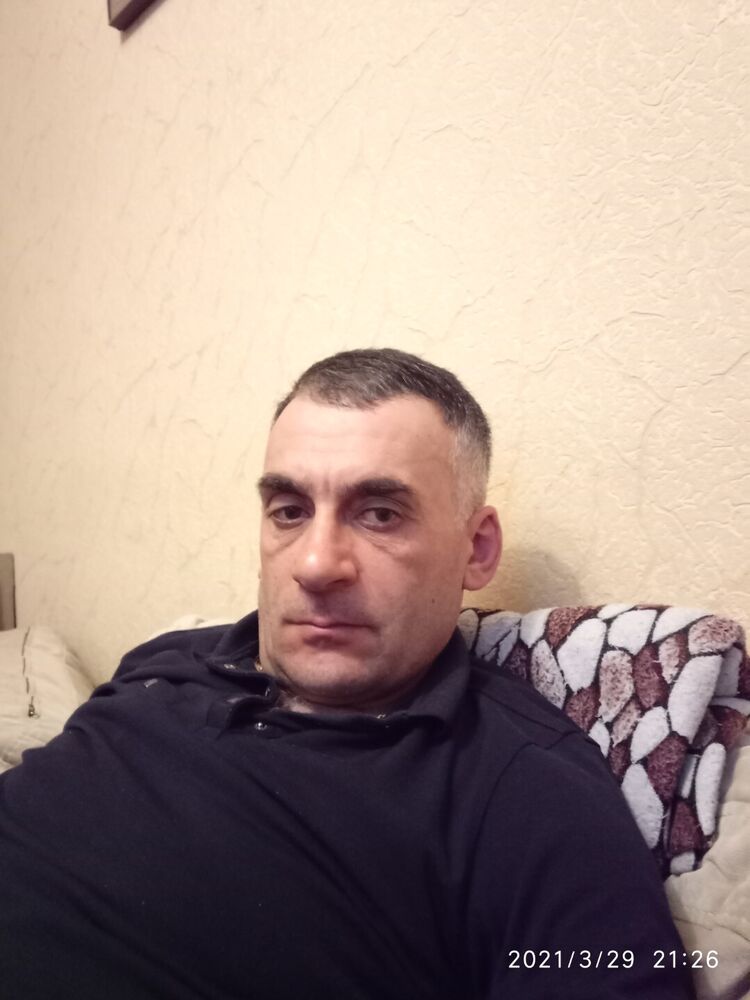  ,   Armenhovakim, 40 ,   ,   