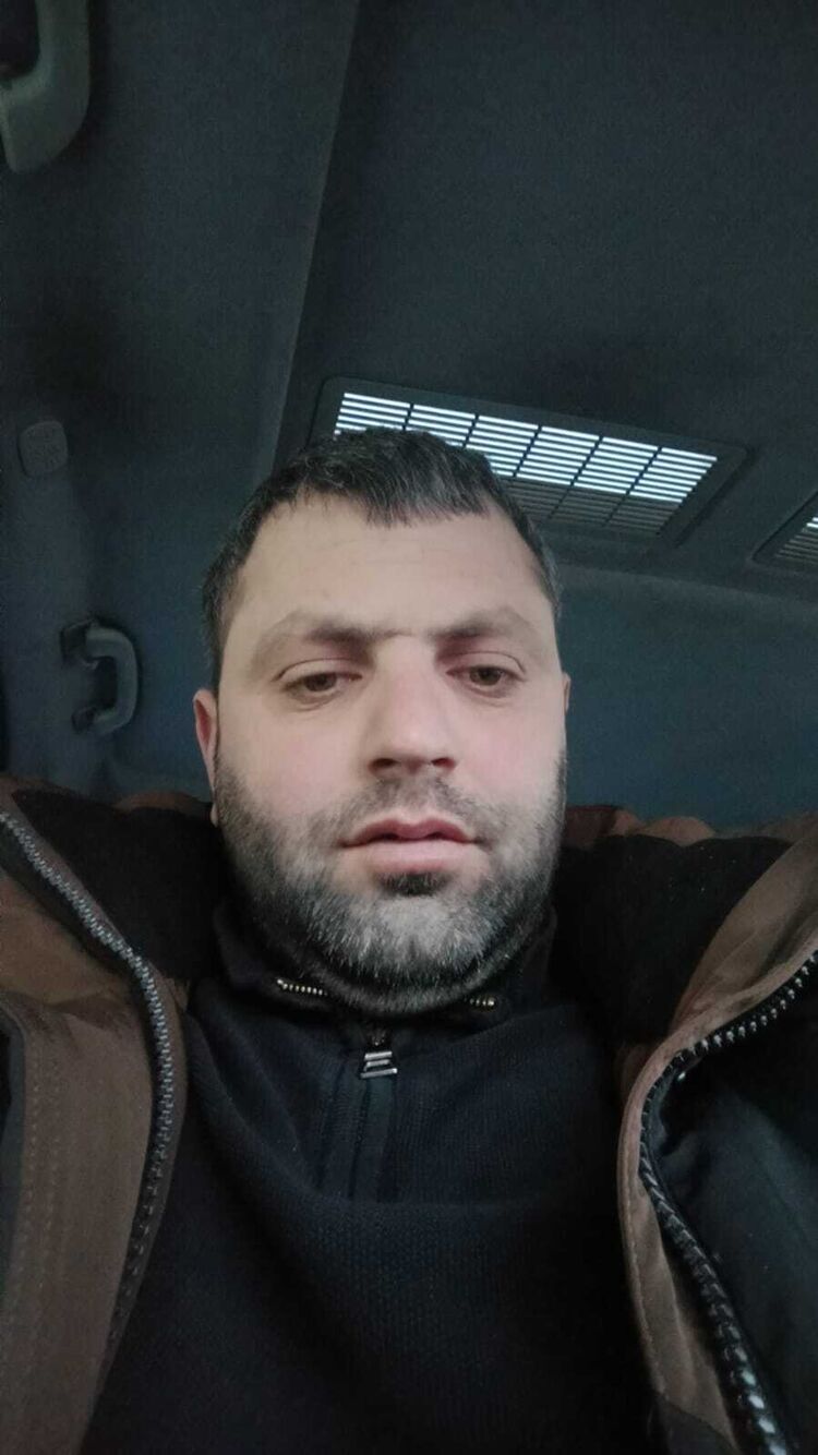  42664489  , 41 ,    