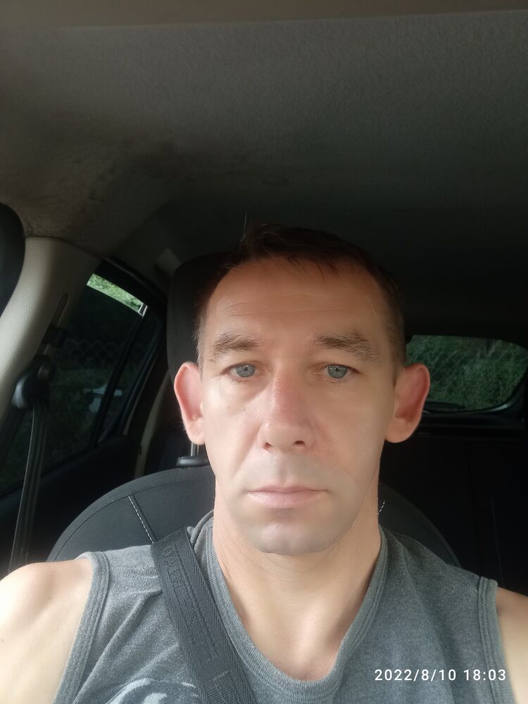  28415779  , 49 ,    
