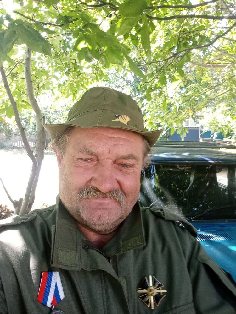 37672869  , 55 ,     