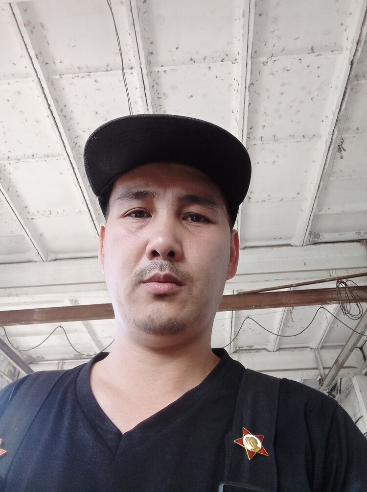 44589149  , 40 ,    