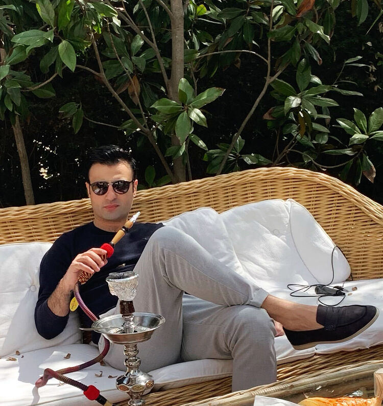  l'Hospitalet de Llobregat,   Leo, 39 ,   ,   