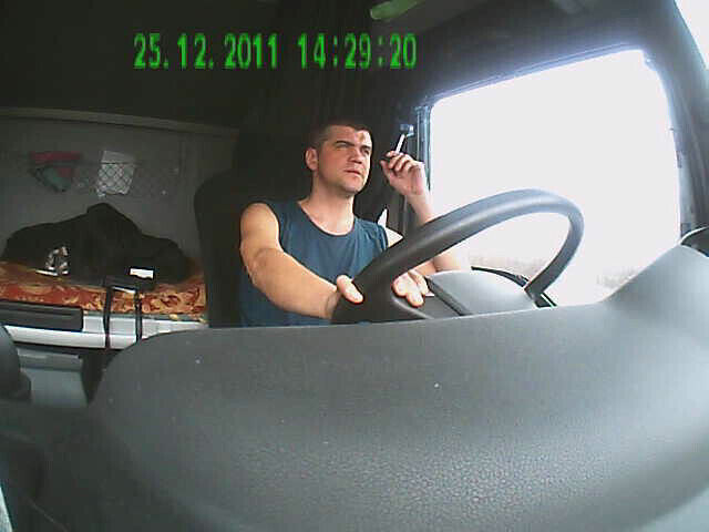  21087419  , 51 ,    