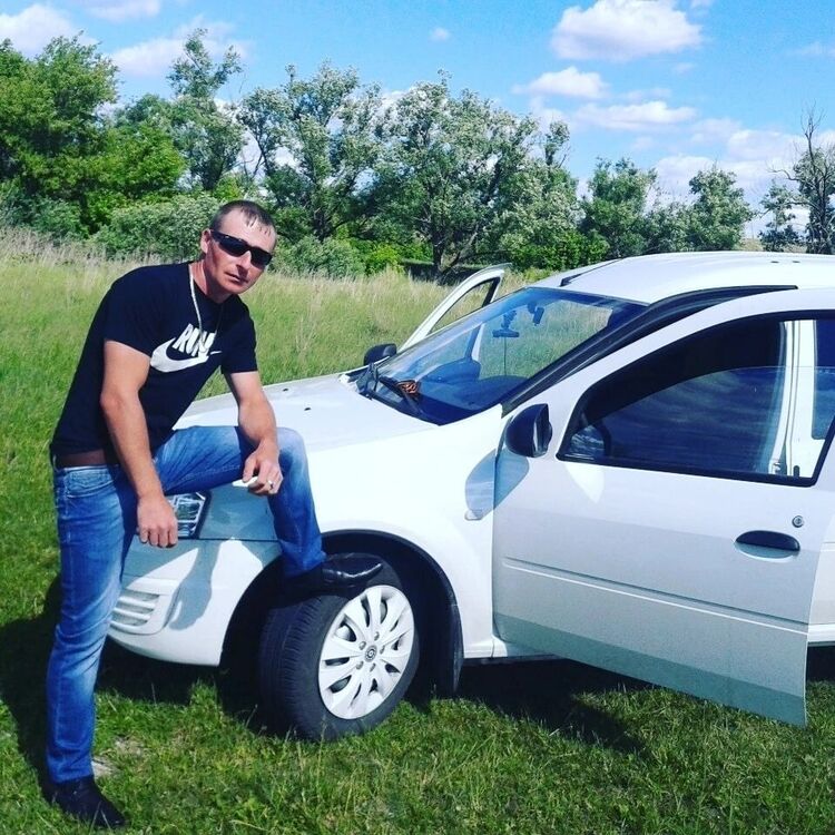  44596399  , 40 ,    