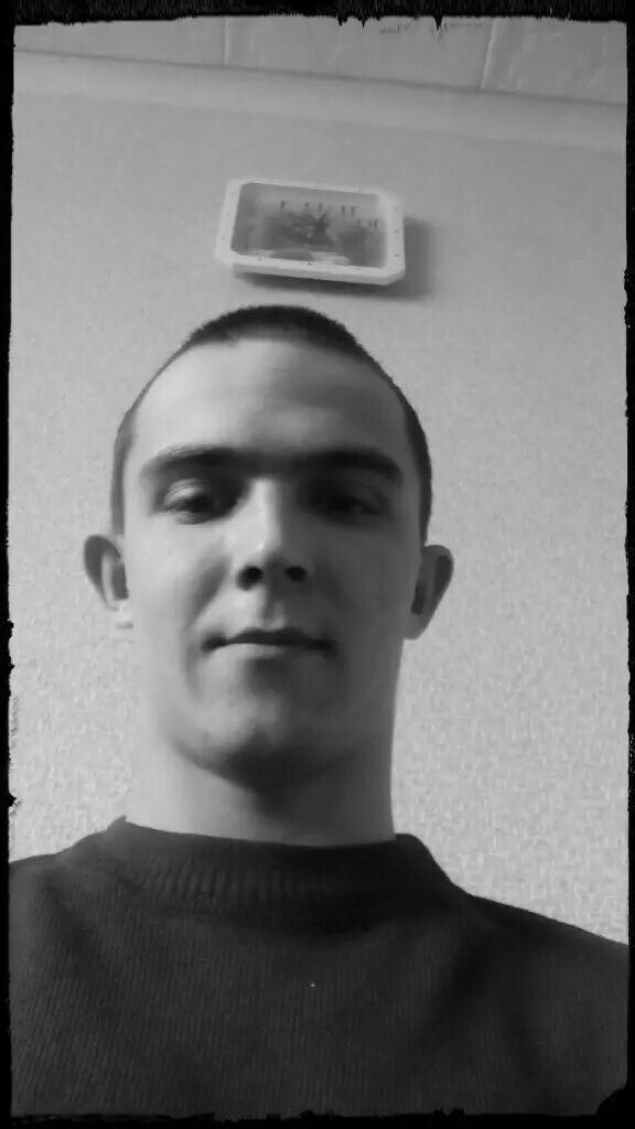  34606999  Fiogosii, 27 ,    