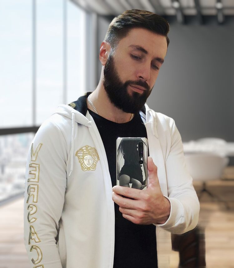  ,   Mikhail, 34 ,   ,   , c 