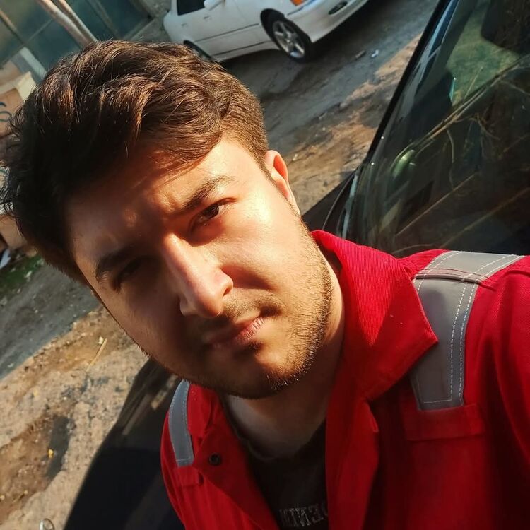  50684169  Emin, 34 ,    