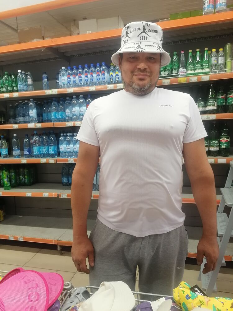  28679169  , 45 ,    