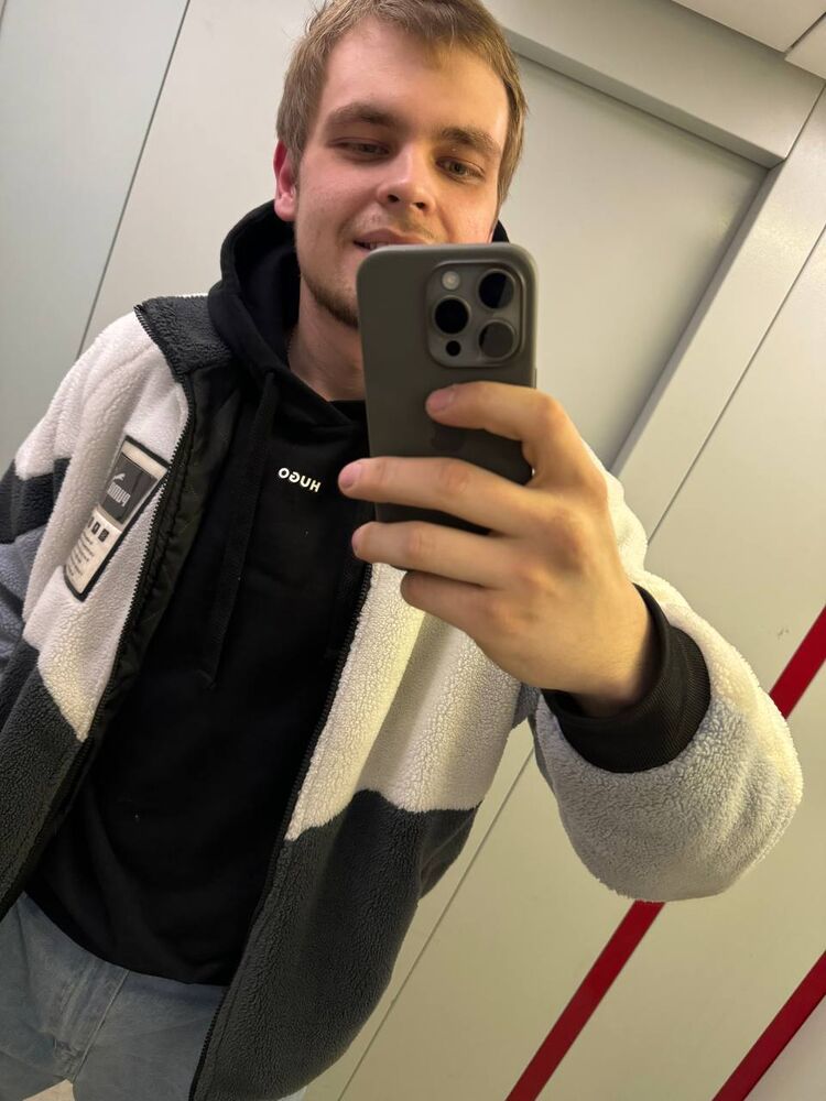 ���� 43867749 ����� Karihc, 25 ���, ���� ���������� � Deleted