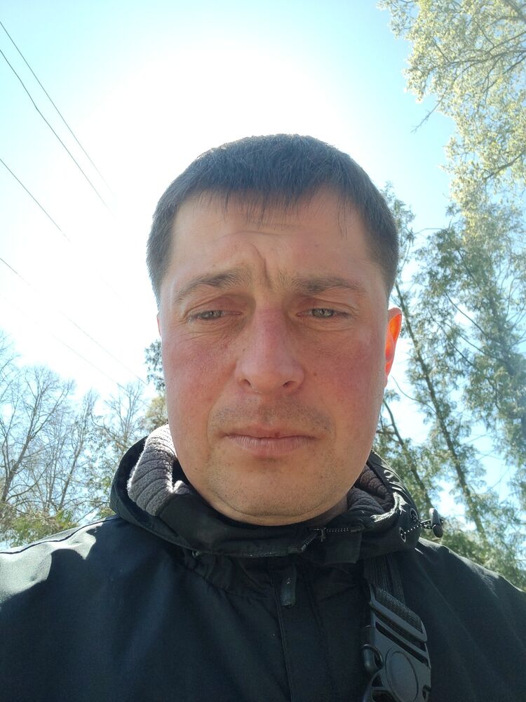  54522469  Gennady, 35 ,    