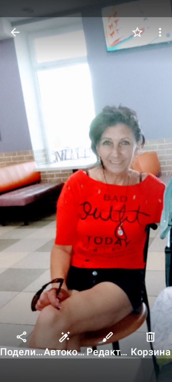  38203139  Nina, 58 ,    