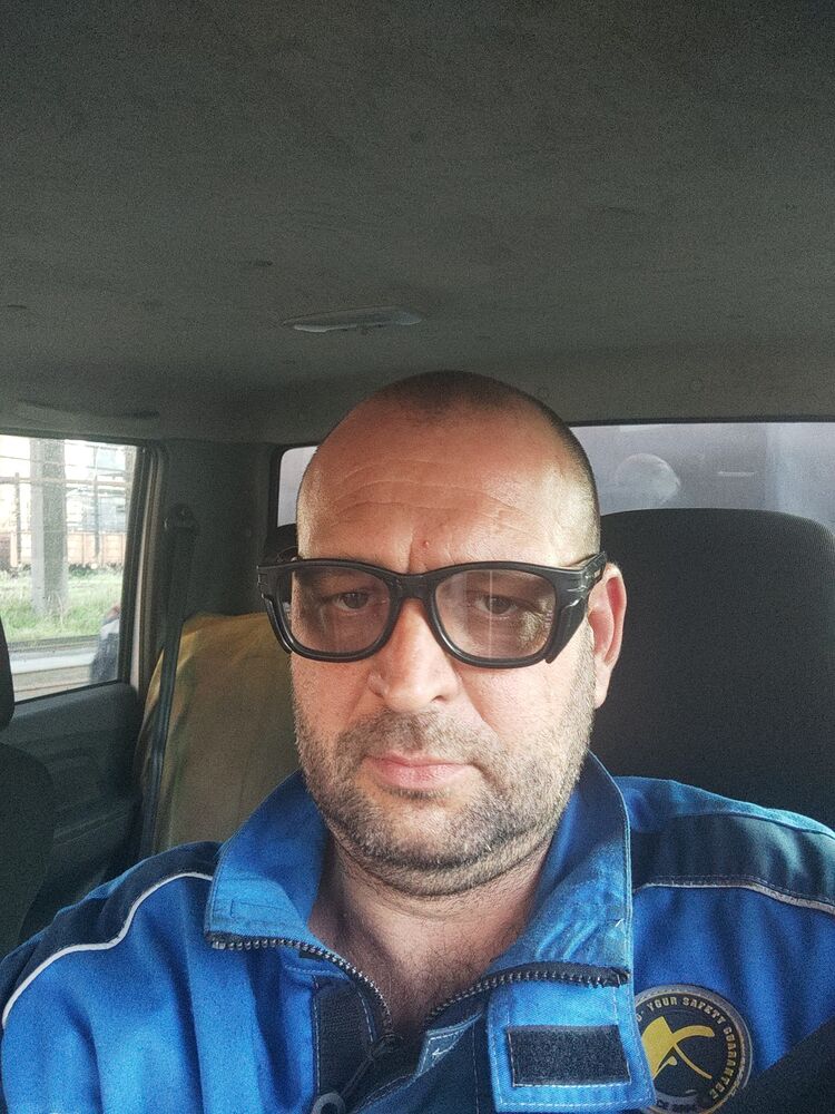  49339469  , 46 ,    