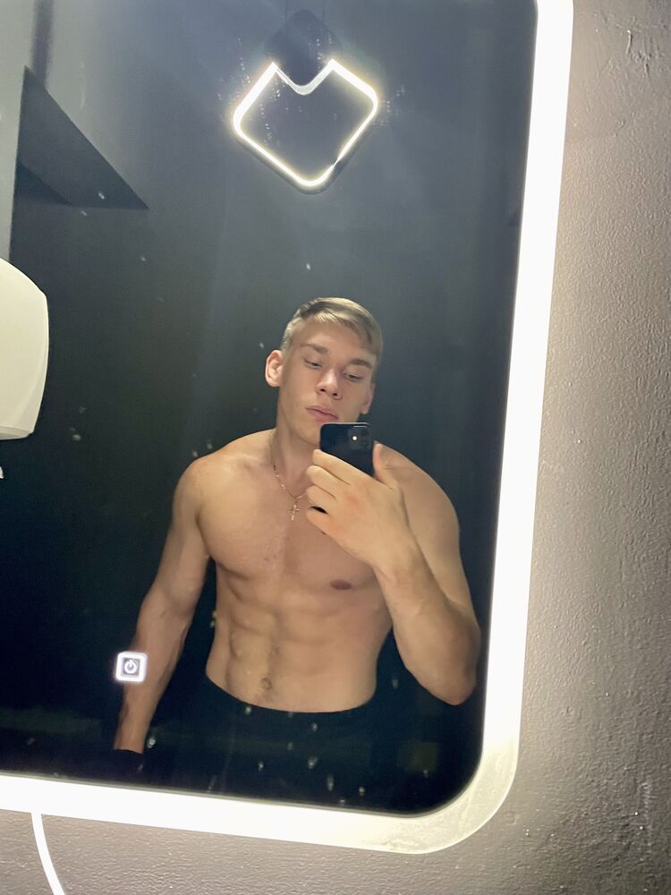  ,   Zahar, 23 ,   ,   
