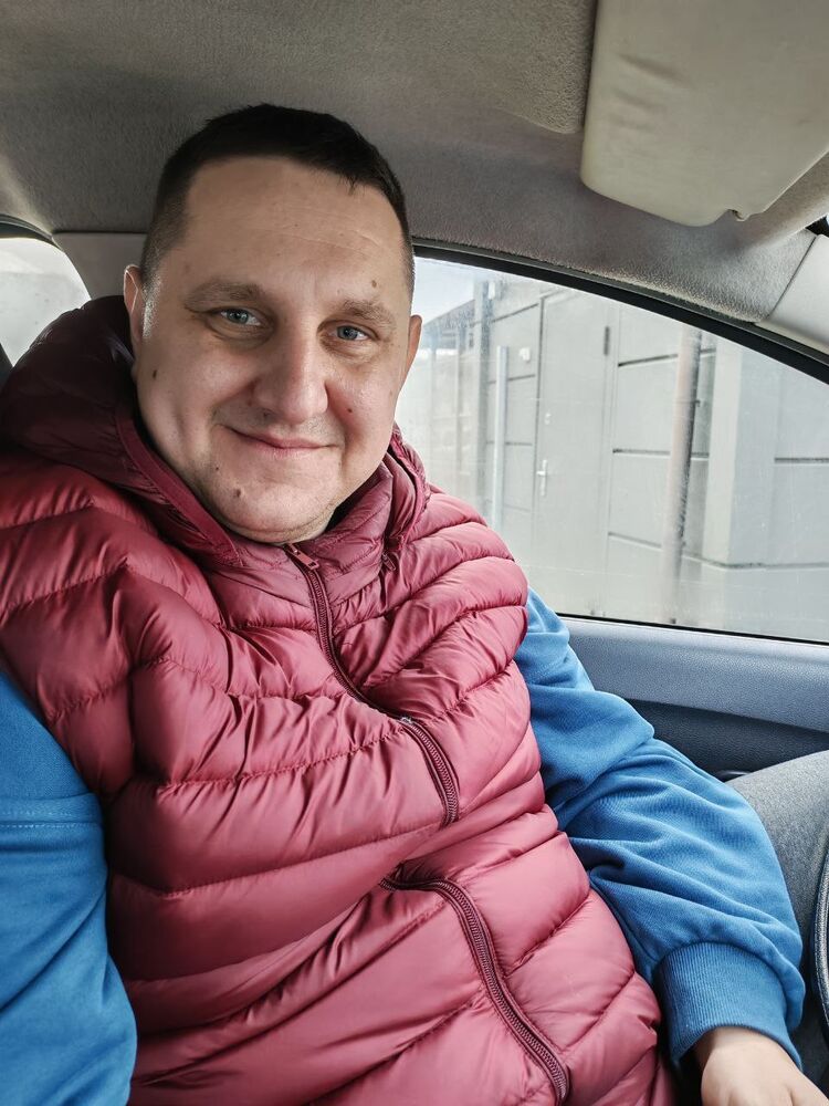  54351469  Nikolay, 36 ,    