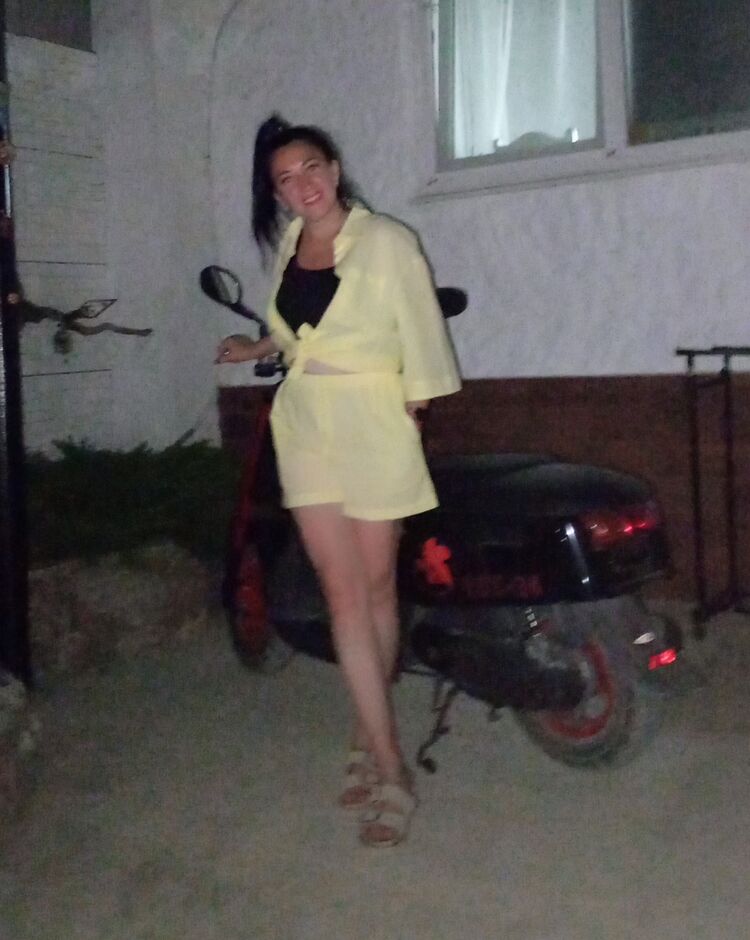  53198299  , 32 ,    