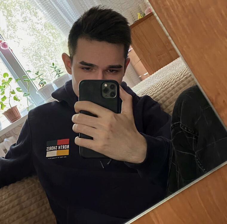  28407499  , 24 ,    