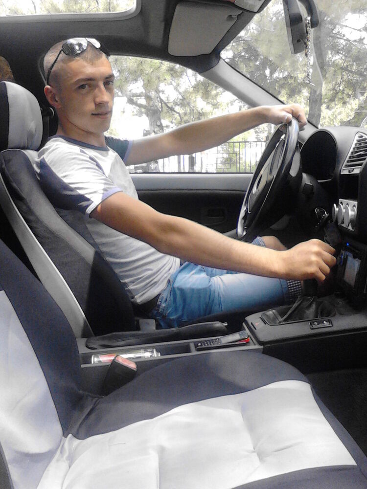  ,   Pavel, 31 ,   ,   , c 