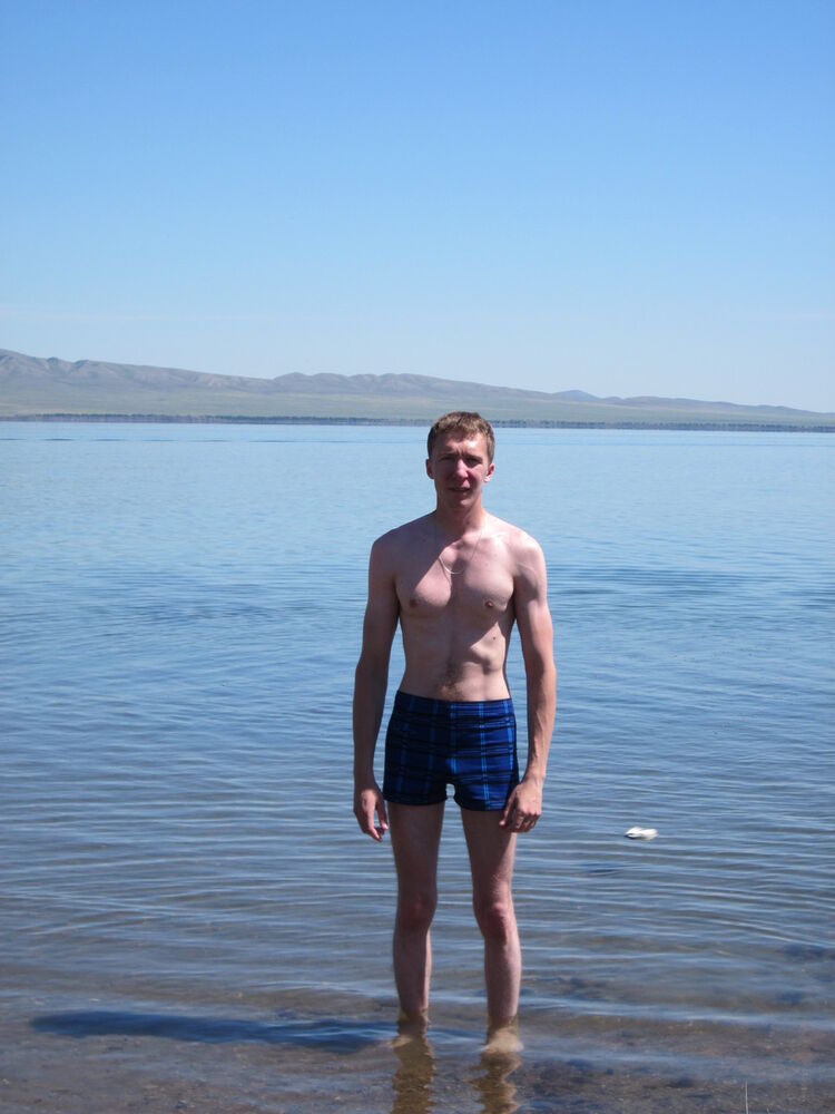  12022009  Sergei, 44 ,    