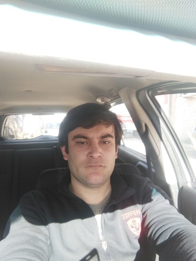  ,   Ilhom, 37 ,   ,   , c 