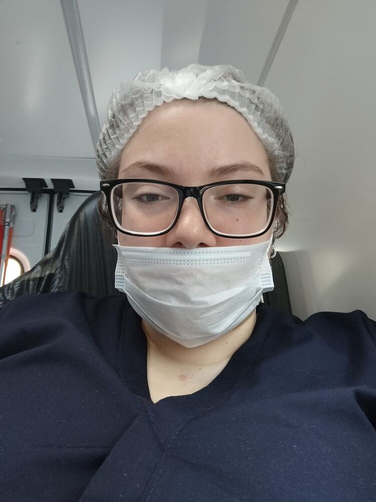  ,   Julia, 30 ,   ,   