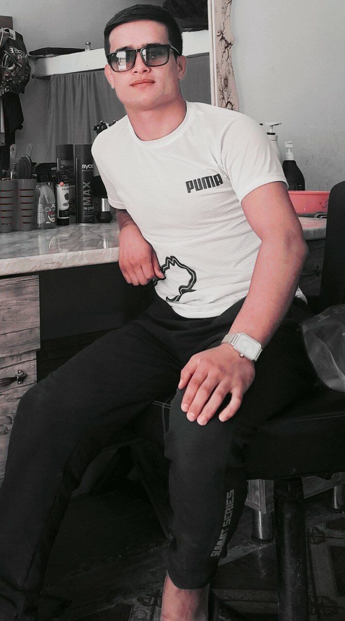  46227589  Jasurbek, 22 ,    