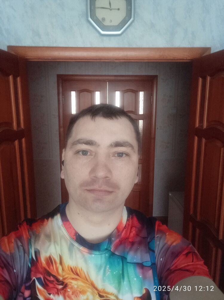  ,   Slavik, 37 ,   ,   , c , 