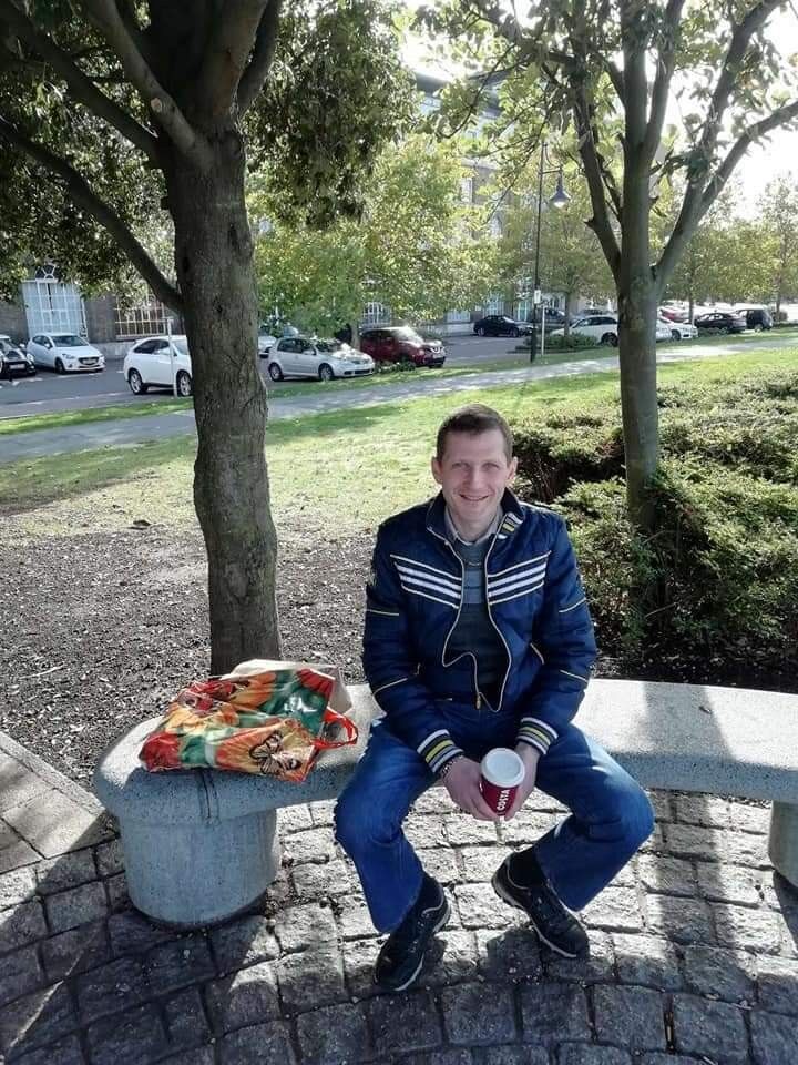  15486809  Andrejus, 49 ,    