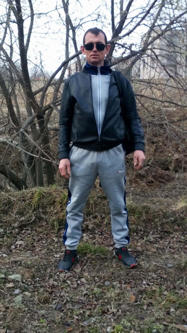  34732549  , 40 ,    
