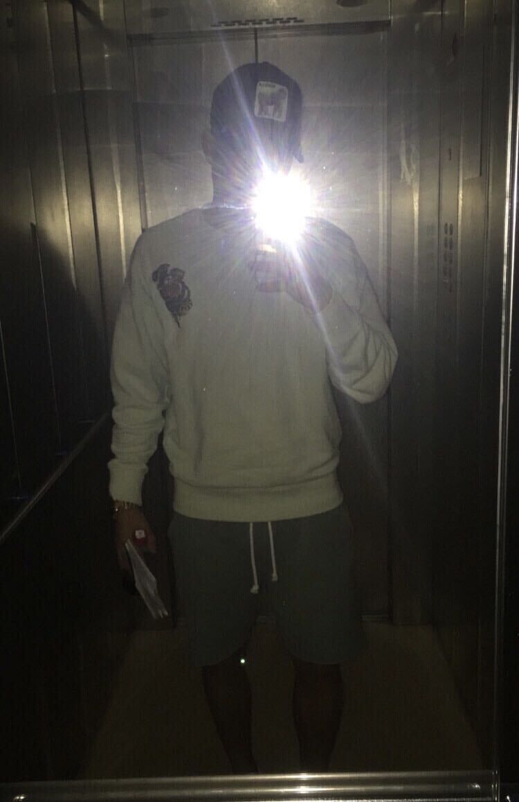  46573749  , 26 ,    