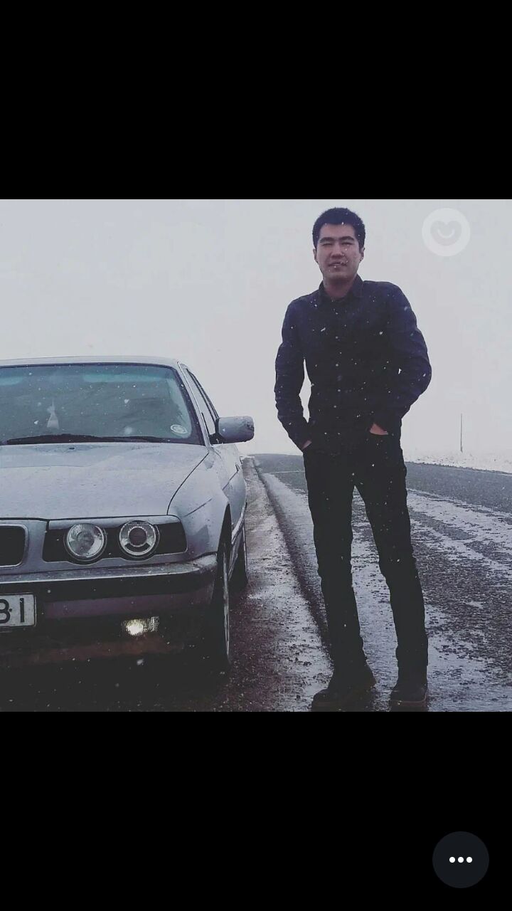  24051729  Bektur, 29 ,    