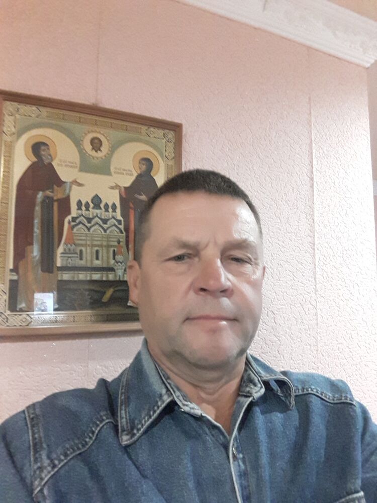  46835209  , 48 ,    