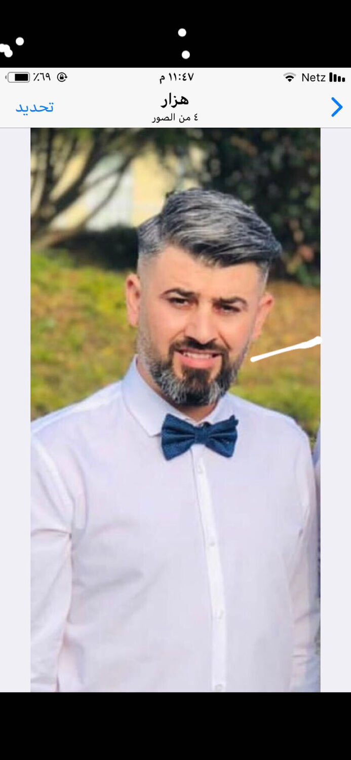  31074869  Aziz Farhad, 41 ,    Bildstein