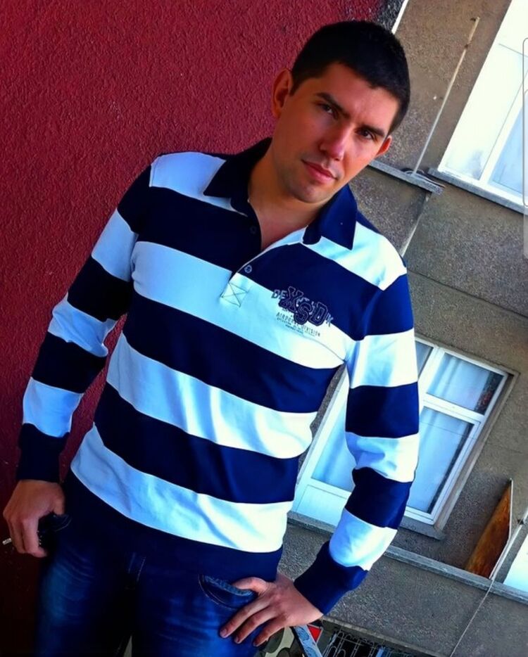  34525399  , 37 ,    