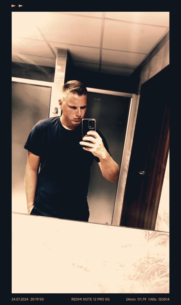  ,   Wadym, 21 ,   ,   , c , 