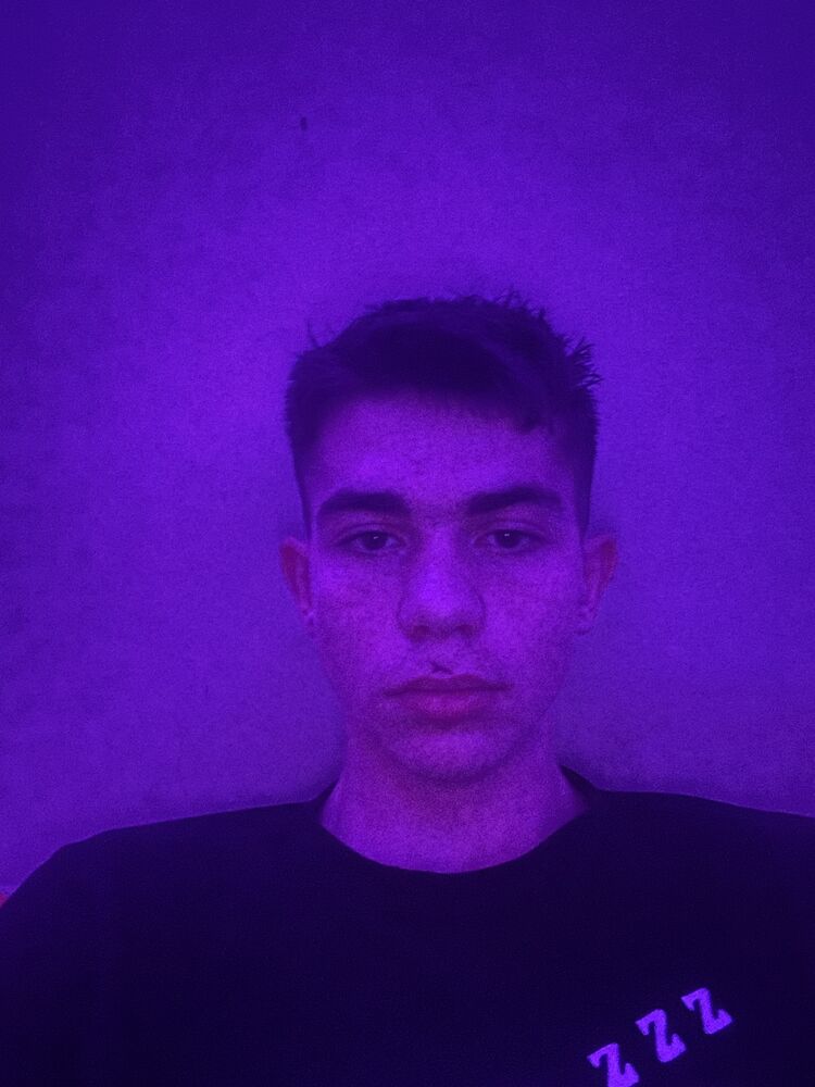  54545289  Sergii, 18 ,    