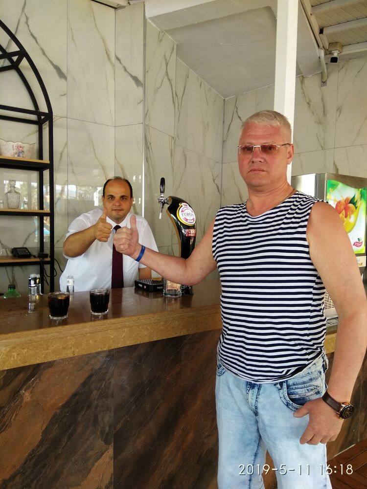  20896879  , 54 ,    