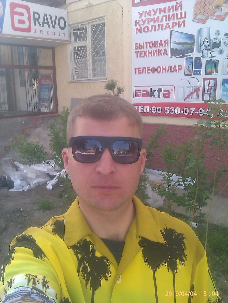  15919499  Slava, 43 ,    