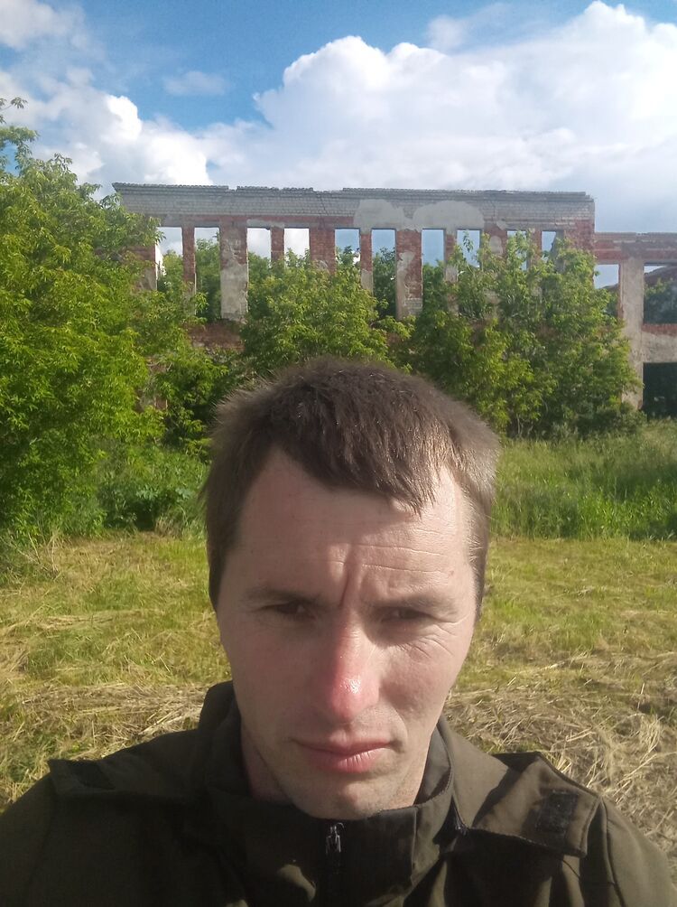  44369739   , 35 ,    