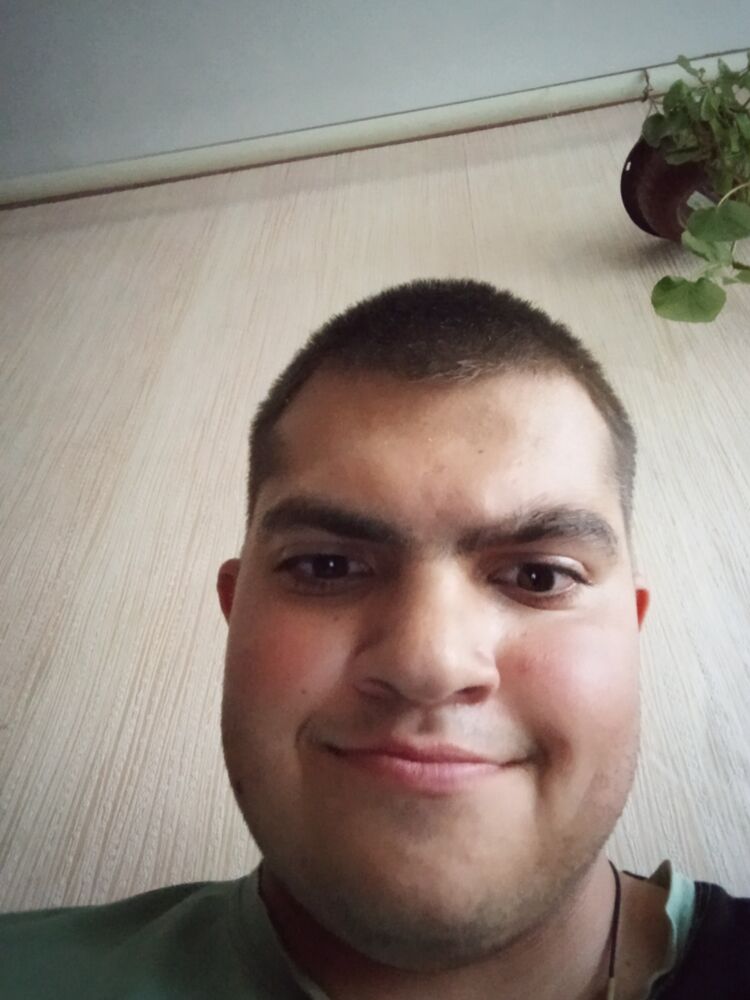  52830989  , 18 ,     