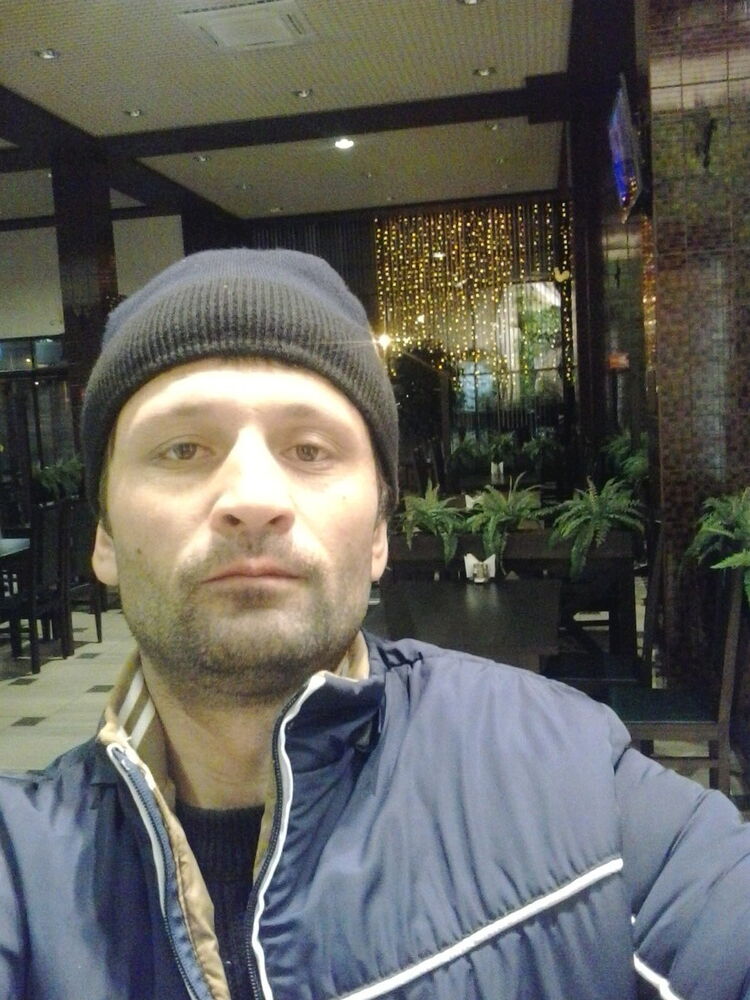  13625159  Navruz, 41 ,    