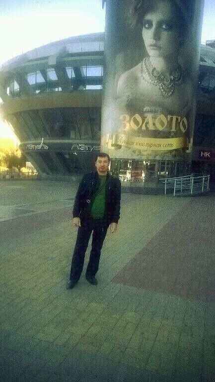  33717529  Oleg, 34 ,    