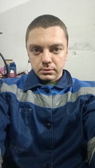  47617679  , 33 ,    