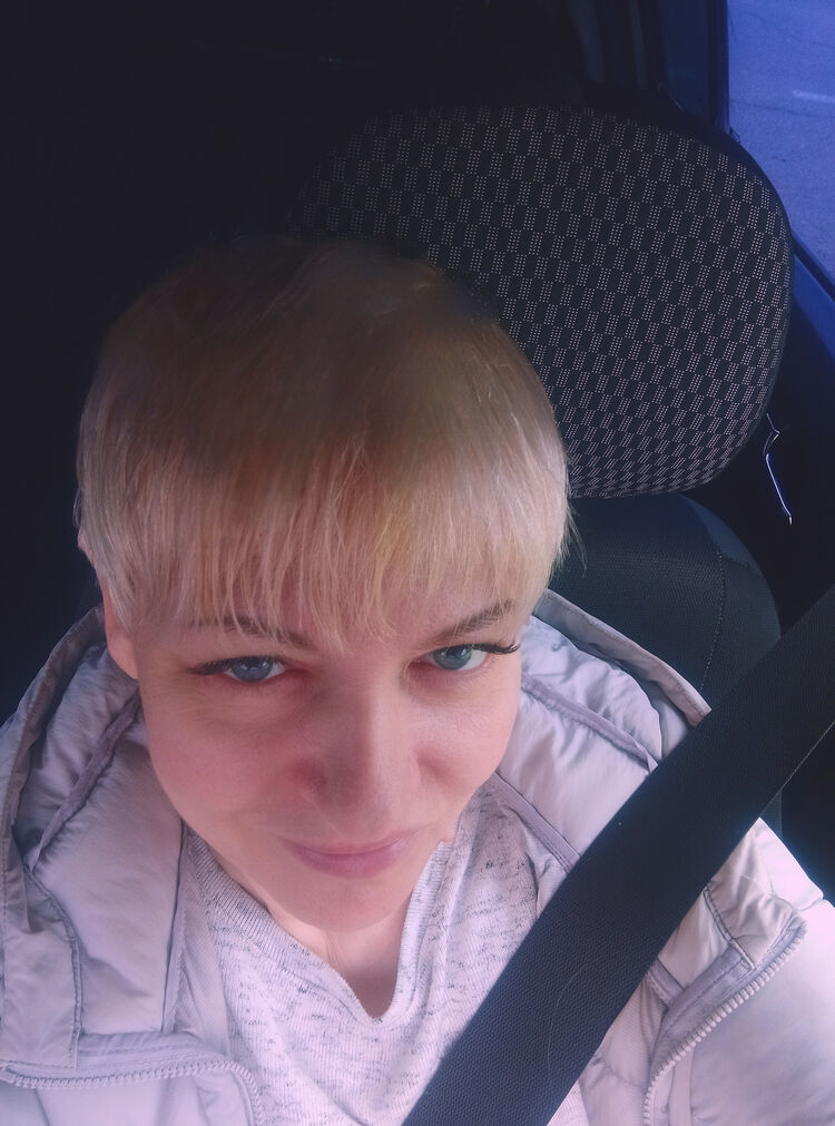  54599979  Tatiana, 54 ,    