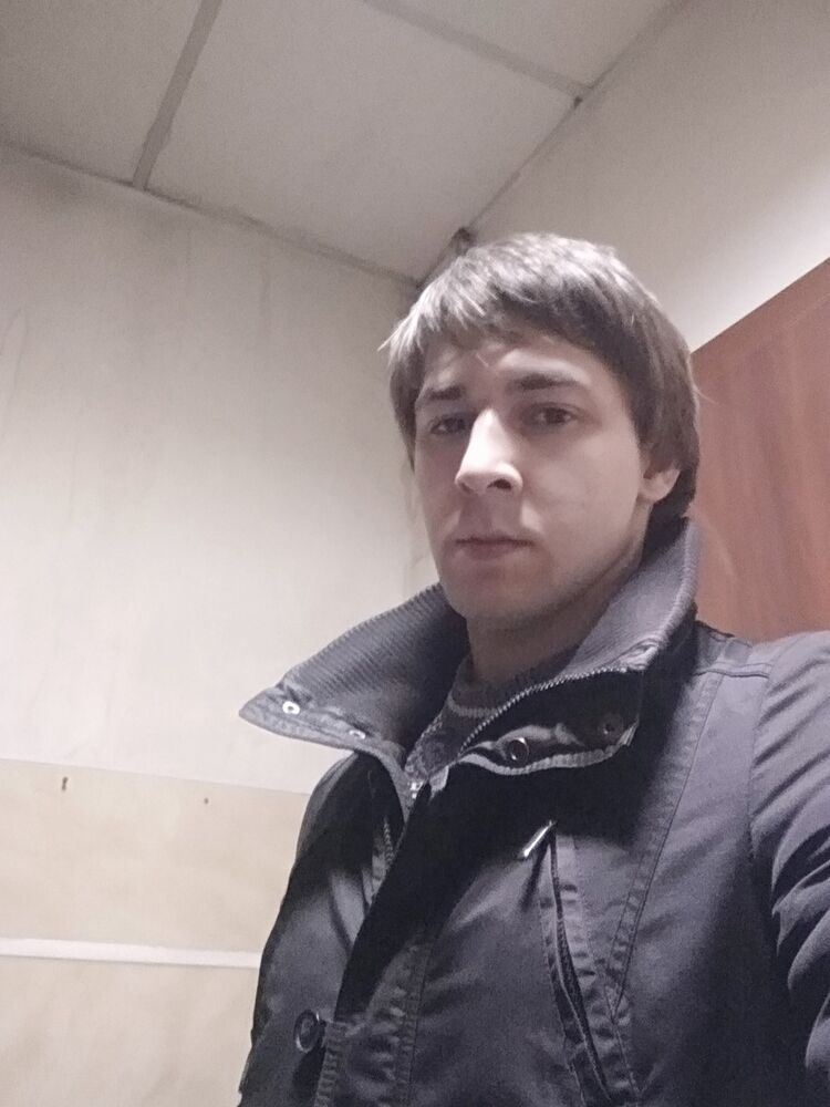  18224359  , 32 ,    -